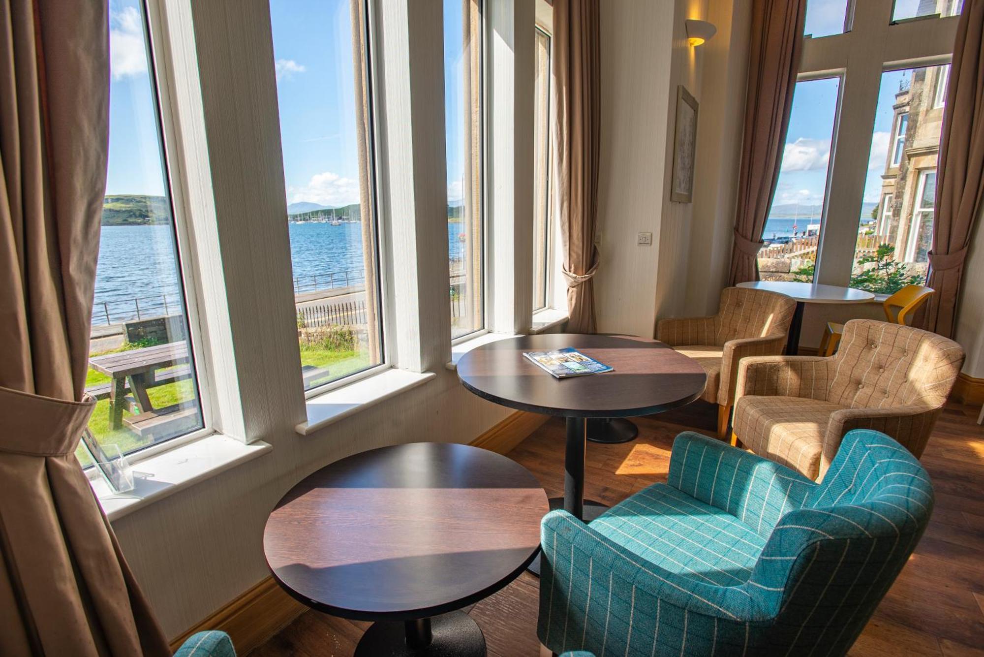 Oban Youth Hostel Bagian luar foto The interior of the hotel
