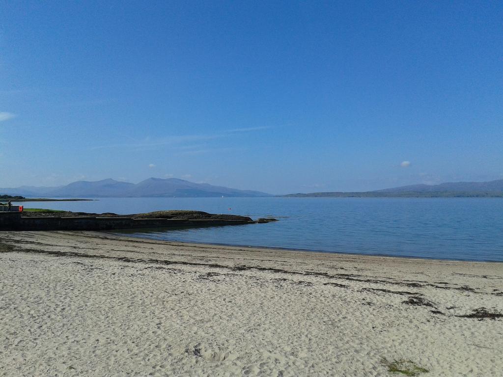 Oban Youth Hostel Bagian luar foto The bay of Portencross
